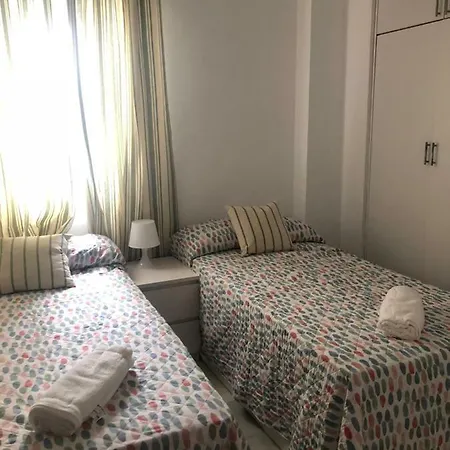 アパート Piso Calle Miguel Bueno Lara 8 -