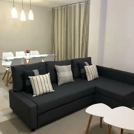 Piso Calle Miguel Bueno Lara 8 - マラガ